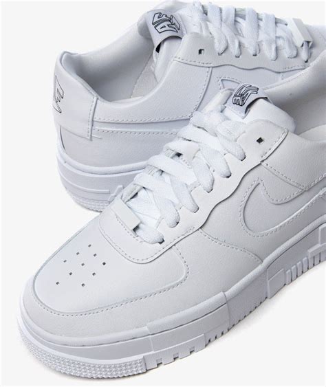 nike air force 1 pixel white